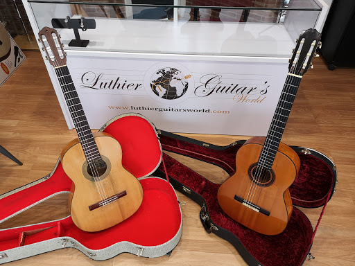 Luthier Guitar's World