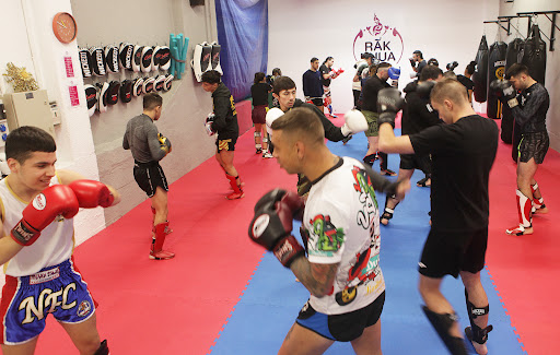 Rak Nuua Muay Thai Club